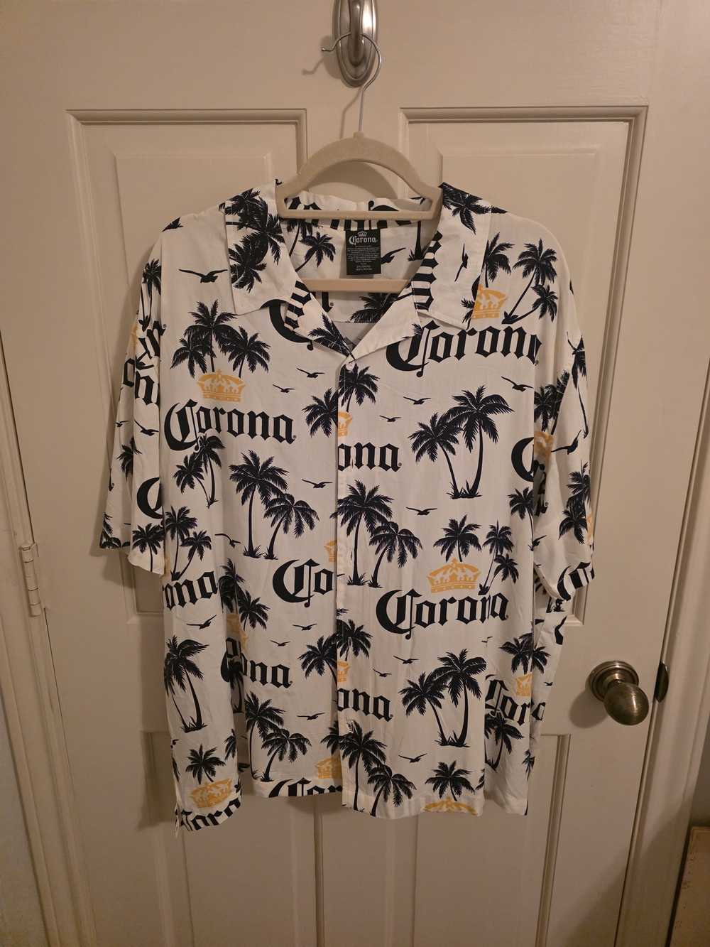 Corona Men's White Palm-Print Button-Up Shirt